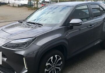 Toyota Yaris Cross 43.500 km 21.900 &euro; Köln 50933