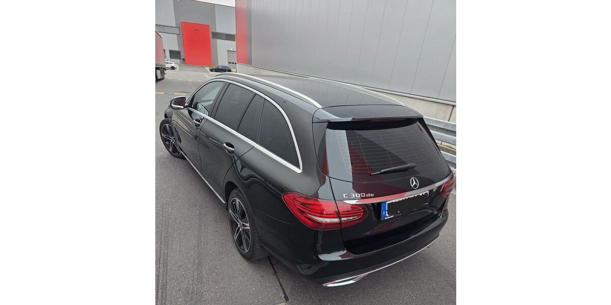 Mercedes-Benz C 300 176.000 km 18.000 &euro; Frechen 50226