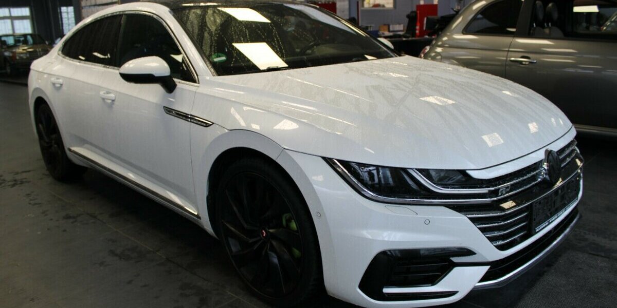 VW Arteon 2.0 TSI 4Motion DSG R-Line 147.227 km 22.980 &euro; Euskirchen 53881