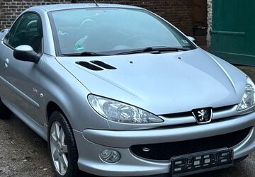 Peugeot 206 143.000 km 2.700 &euro; Köln 51143