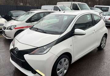 Toyota Aygo 126.135 km 4.300 &euro; Köln 51069