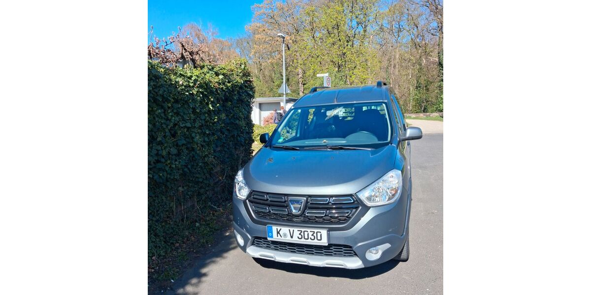 Dacia Dokker 87.000 km 10.500 &euro; Köln 51069