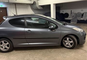 Peugeot 207 123.000 km 2.350 &euro; Bornheim 53332