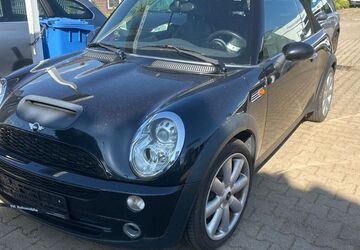 Mini ONE 179.000 km 2.300 &euro; Euskirchen 53879