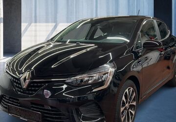 Renault Clio 28.440 km 14.830 &euro; Köln 50939