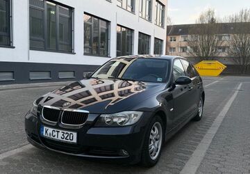BMW 320 148.000 km 4.500 &euro; Köln Höhenberg 51103