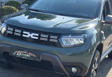 Dacia Duster 27.000 km 20.900 &euro; Niederzier-Selhausen 52382