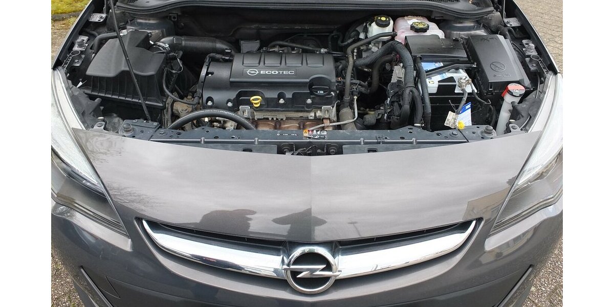 Opel Astra ACTIVE KLIMAANLAGE 17 ZOLL LMF TEMPOMAT 92.855 km 7.498 &euro; Köln 50858