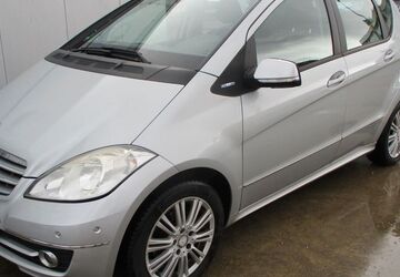 Mercedes-Benz A 180 206.736 km 1.670 &euro; Köln 51105