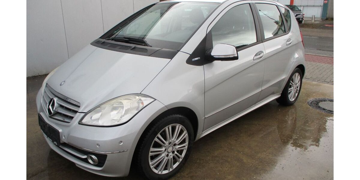 Mercedes-Benz A 180 206.736 km 1.670 &euro; Köln 51105