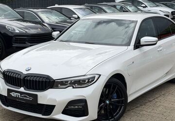 BMW 330 180.000 km 22.990 &euro; Elsdorf 50189