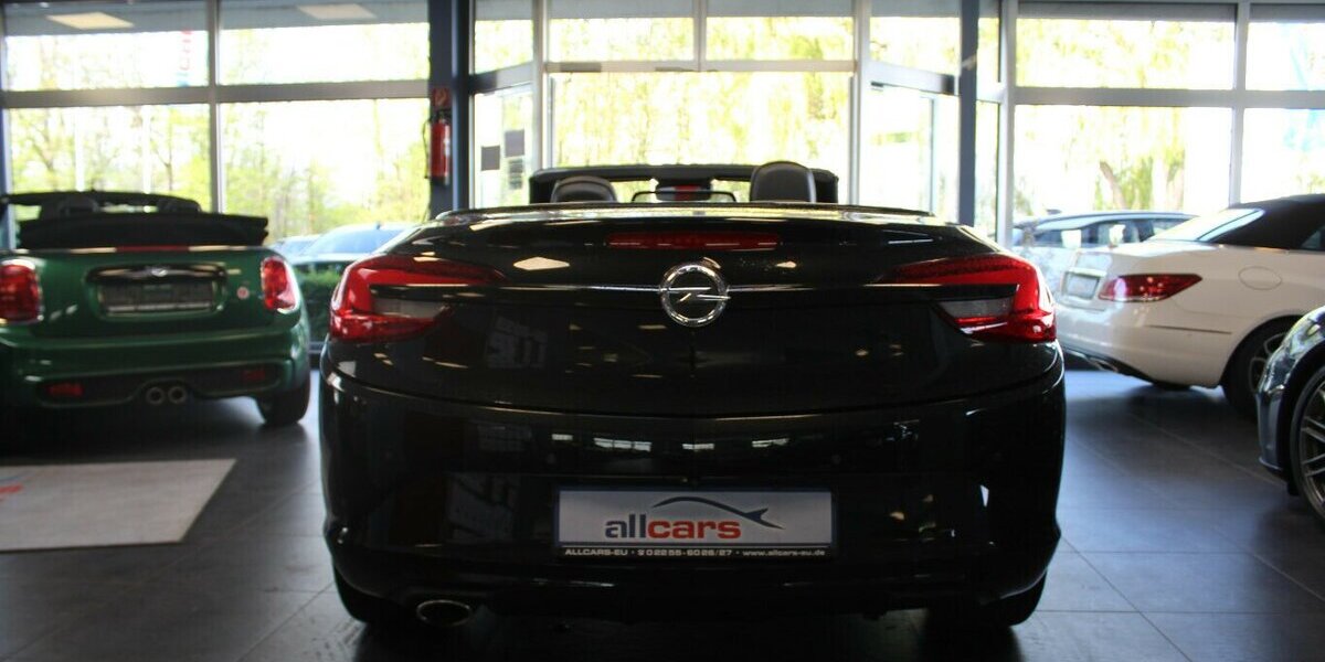 Opel Cascada 2.0 CDTi Aut. Innovation 110.160 km 6.900 &euro; Euskirchen 53881