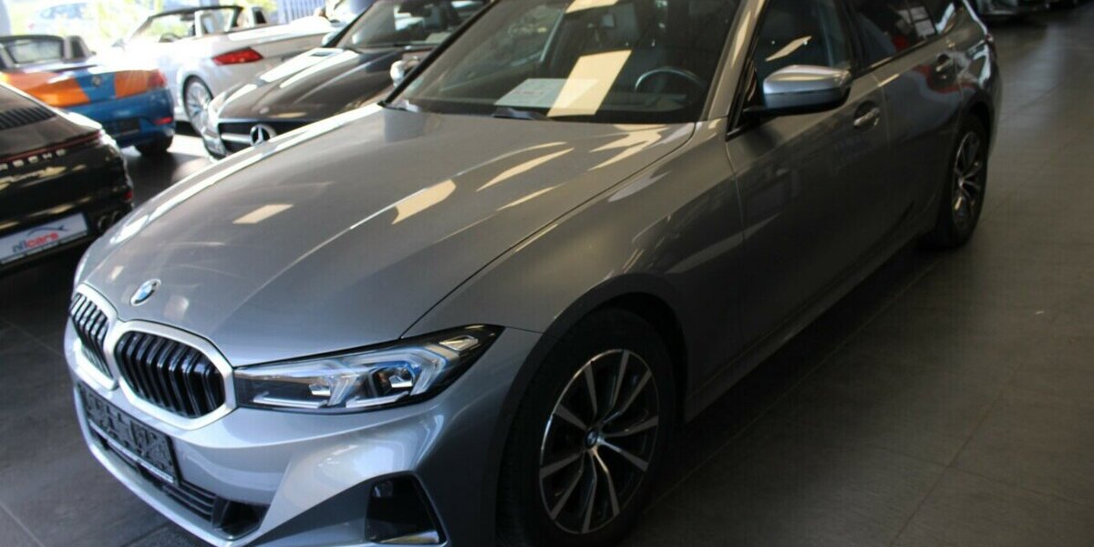 BMW 320 320d Touring Aut. - 1.HAND - 87.460 km 26.980 &euro; Euskirchen 53881