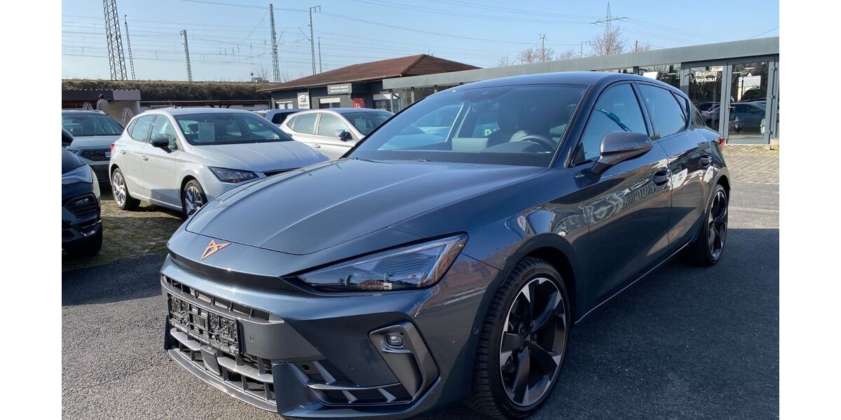 Cupra Leon 21.600 km 28.900 &euro; Köln 50677