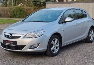 Opel Astra 61.000 km 7.999 &euro; Jülich 52428