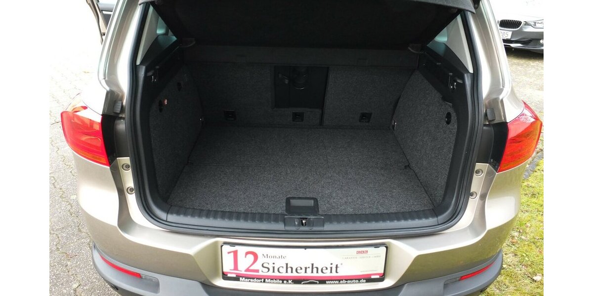 VW Tiguan CUP SPORTSTYLE BMT NAVI PARKPILOT TEMPOMAT 87.859 km 11.900 &euro; Köln 50858