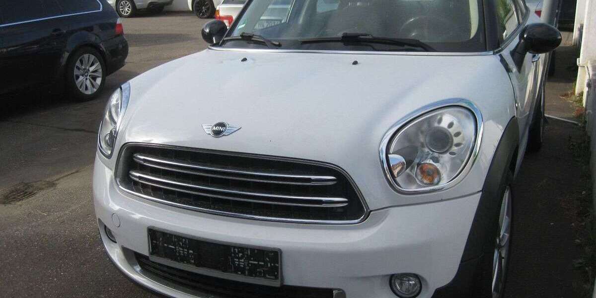 Mini One 77.080 km 7.850 &euro; Hürth bei Köln 50354