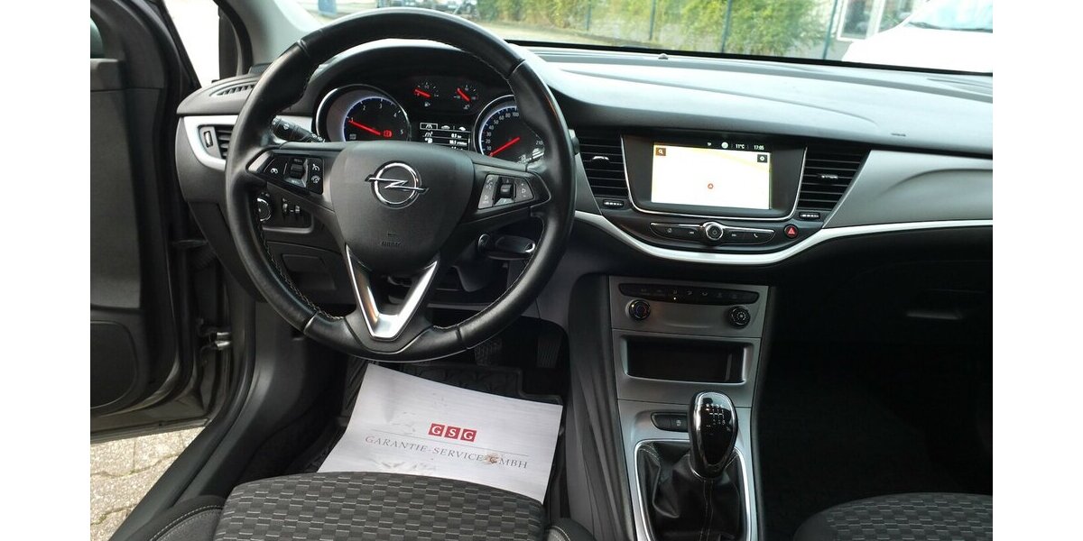 Opel Astra SPORTS TOURER NAVI 1.HD BLUETOOTH ALLWETTERR 125.000 km 9.908 &euro; Köln 50858
