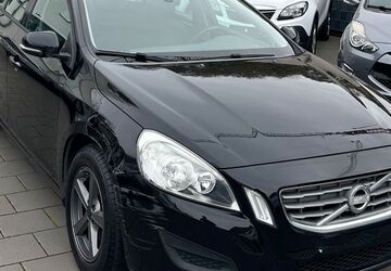 Volvo V60 122.000 km 6.850 &euro; Bergheim (bei Köln) 50129