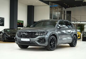 VW Touareg 63.829 km 51.980 &euro; Köln 51147