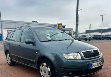 Skoda Fabia 360.000 km 1.199 &euro; Kerpen 50170