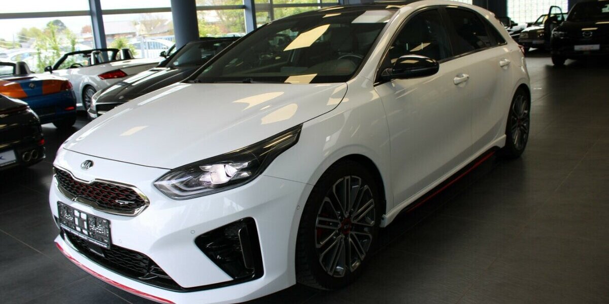 Kia ceed 1.6 GT-Line - Panorama - 105.831 km 19.980 &euro; Euskirchen 53881