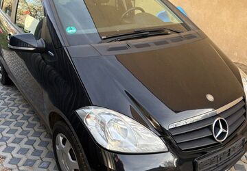 Mercedes-Benz A 160 151.000 km 3.300 &euro; Niederzier 52382