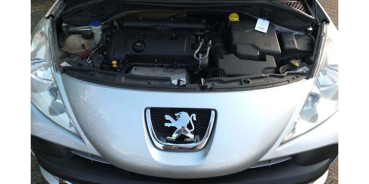 Peugeot 207 SPORT KLIMAANLAGE PARKPILOT LMF WINDSCHOTT 137.587 km 4.908 &euro; Köln 50858