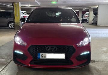 Hyundai i30 51.200 km 16.700 &euro; Köln 50737