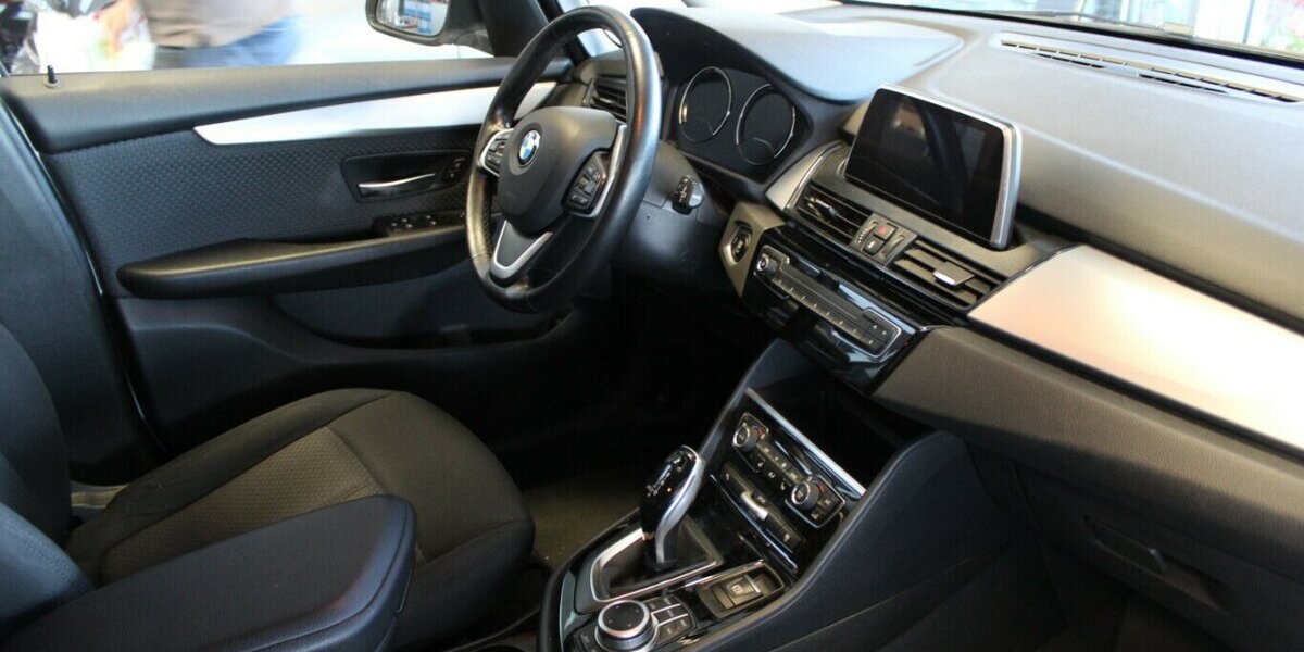 BMW 218 218d Grand Tourer Advantage 117.506 km 15.980 &euro; Euskirchen 53881