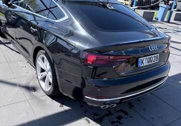 Audi A5 150.000 km 17.500 &euro; Köln 51107