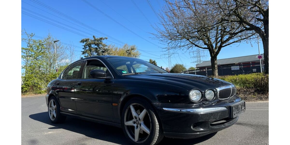 Jaguar X-Type 239.000 km 2.990 &euro; Hürth 50354