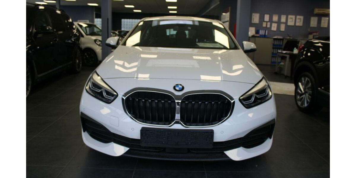 BMW 118 49.998 km 21.980 &euro; Euskirchen 53881