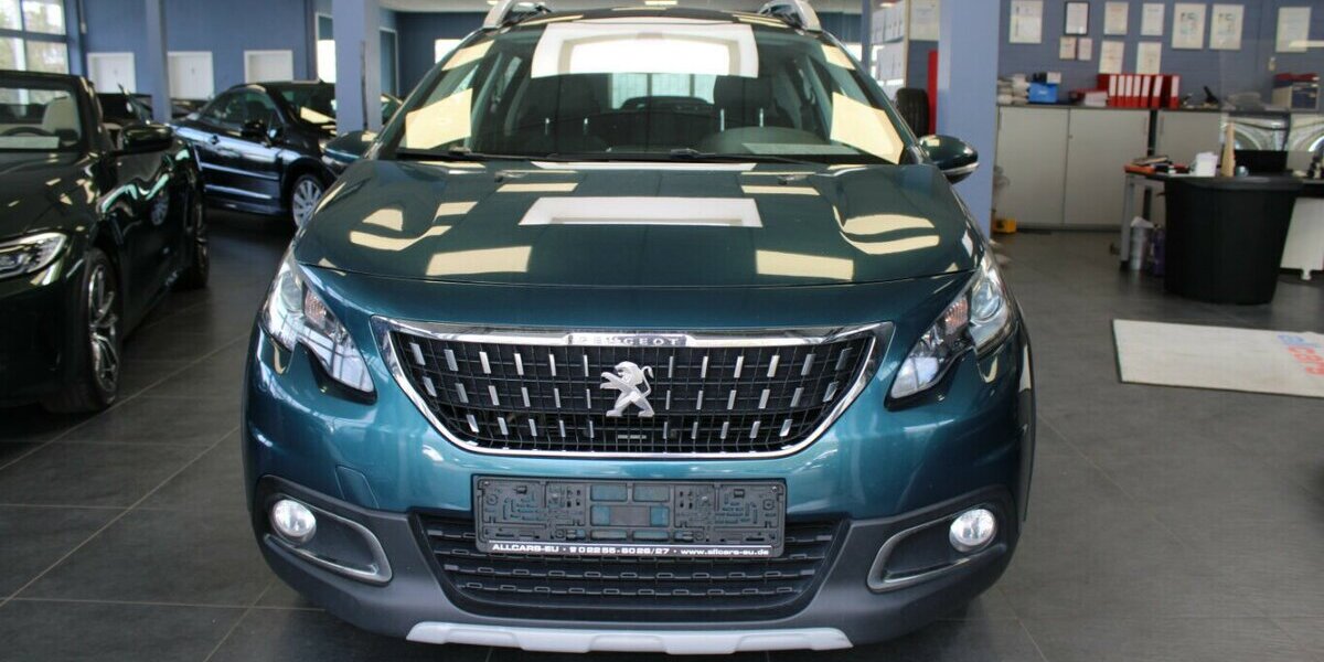 Peugeot 2008 PureTech 110 GPF EA T6 Allure 119.082 km 10.780 &euro; Euskirchen 53881