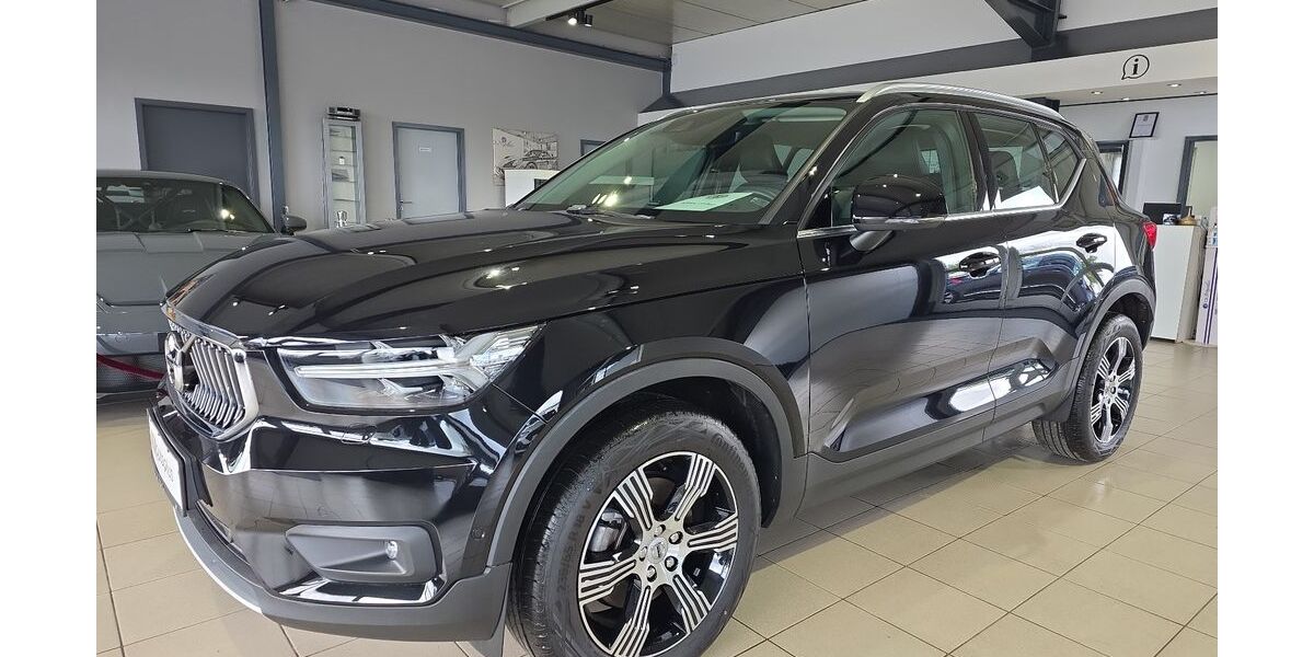 Volvo XC40 18.336 km 30.850 &euro; Bergheim 50126