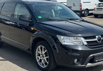 Fiat Freemont 195.920 km 9.450 &euro; Bornheim 53332