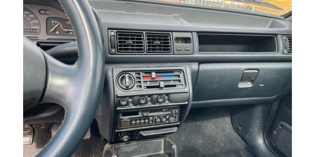 Ford Fiesta 76.340 km 1.900 &euro; Köln 50996