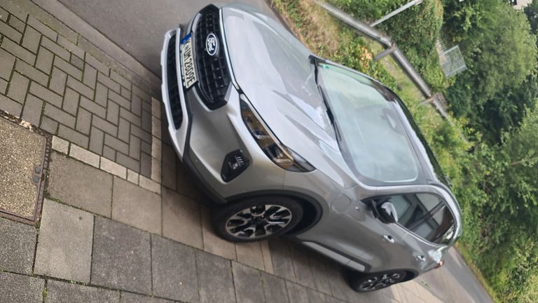 Ford Kuga 10.000 km 39.000 &euro; Köln 50829