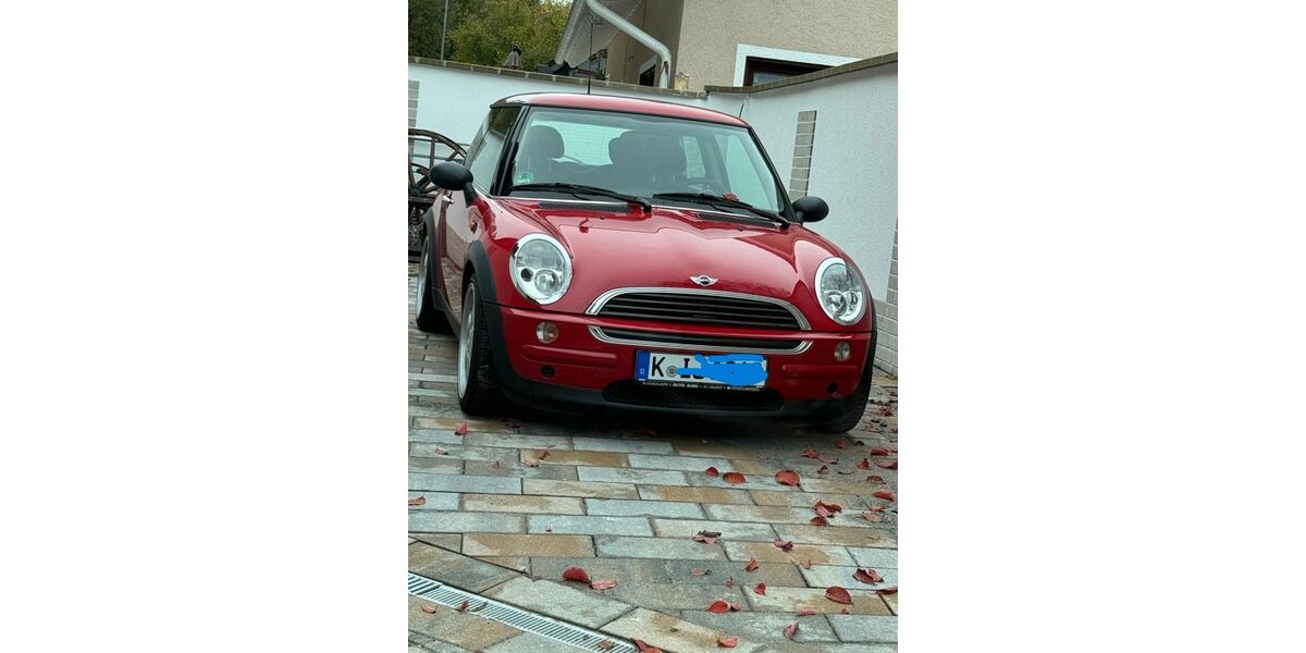 Mini ONE 85.000 km 2.600 &euro; Köln 50933