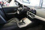 BMW 320 320i Touring Aut. - Leder - LED - Navi - Head 88.320 km 25.980 &euro; Euskirchen 53881