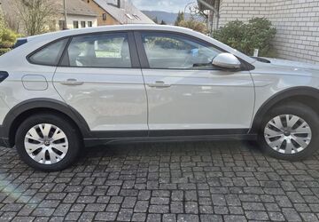 VW Taigo 45.000 km 15.300 &euro; Köln 50679