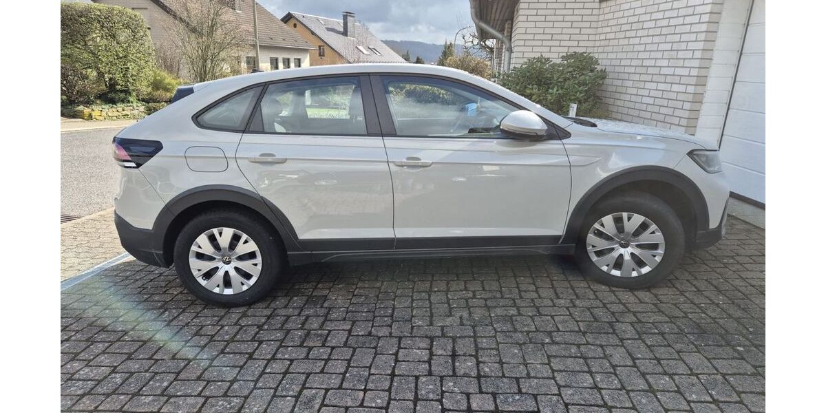 VW Taigo 45.000 km 15.300 &euro; Köln 50679