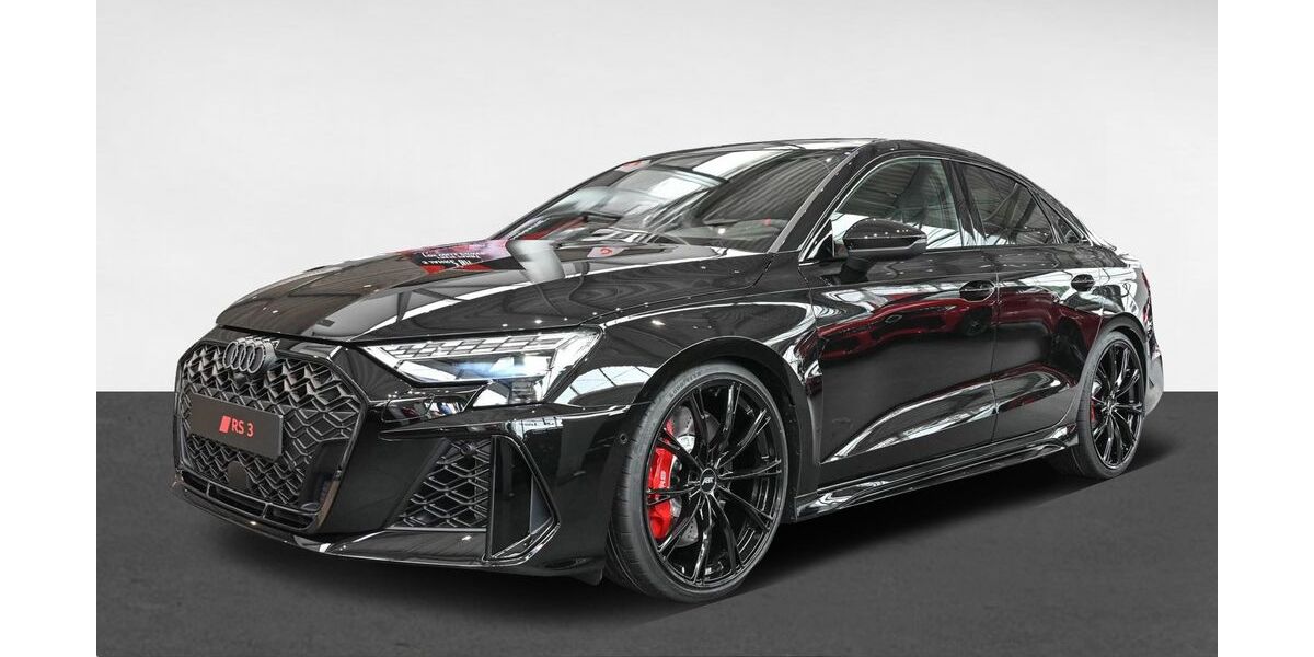 Audi RS3 4.500 km 79.950 &euro; Köln 50739