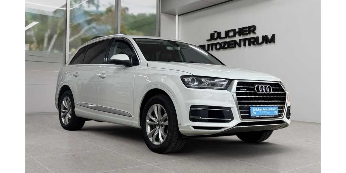 Audi Q7 130.000 km 29.490 &euro; Jülich 52428