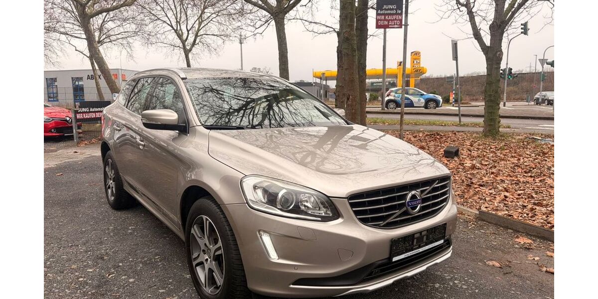 Volvo XC60 84.000 km 20.999 &euro; Köln 51107