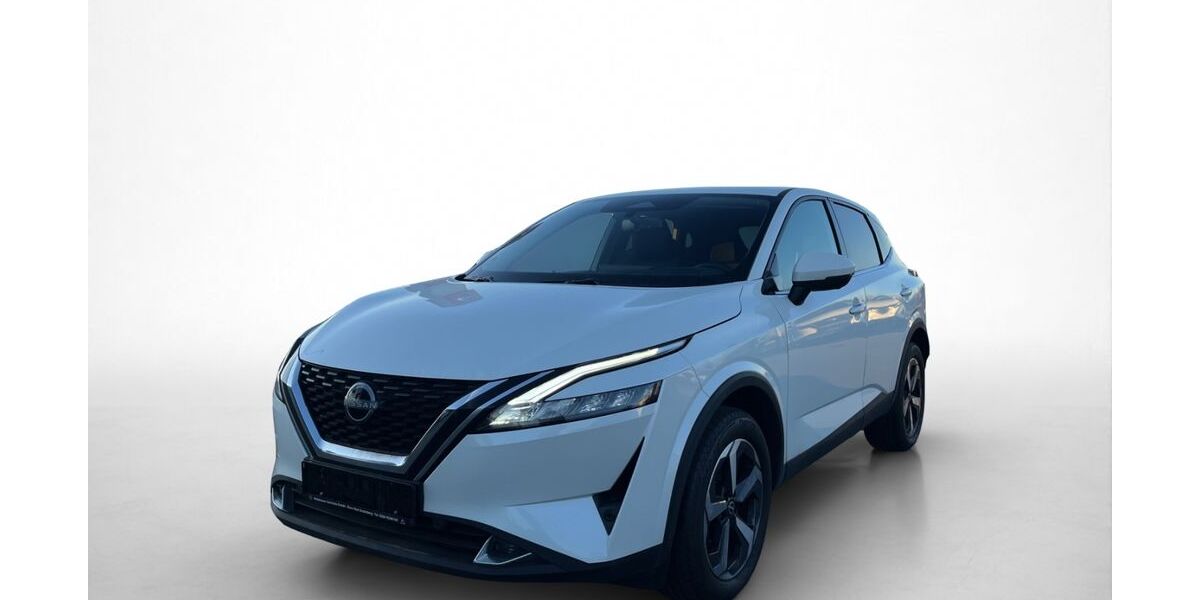 Nissan Qashqai 3.577 km 27.890 &euro; Bornheim 53332