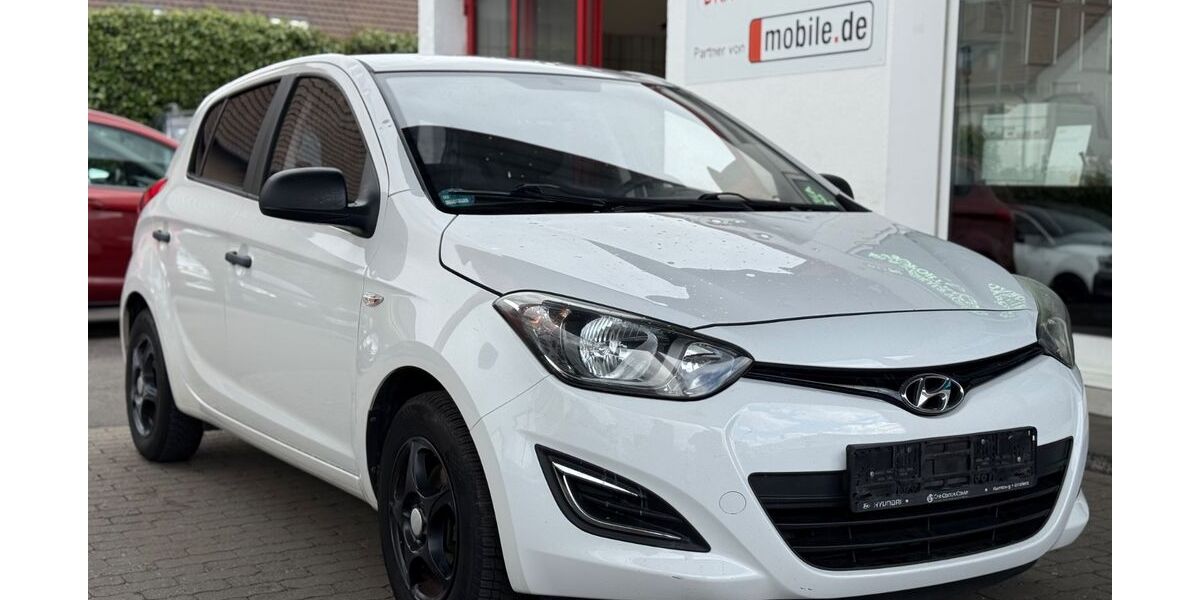 Hyundai i20 211.000 km 2.799 &euro; Euskirchen 53879