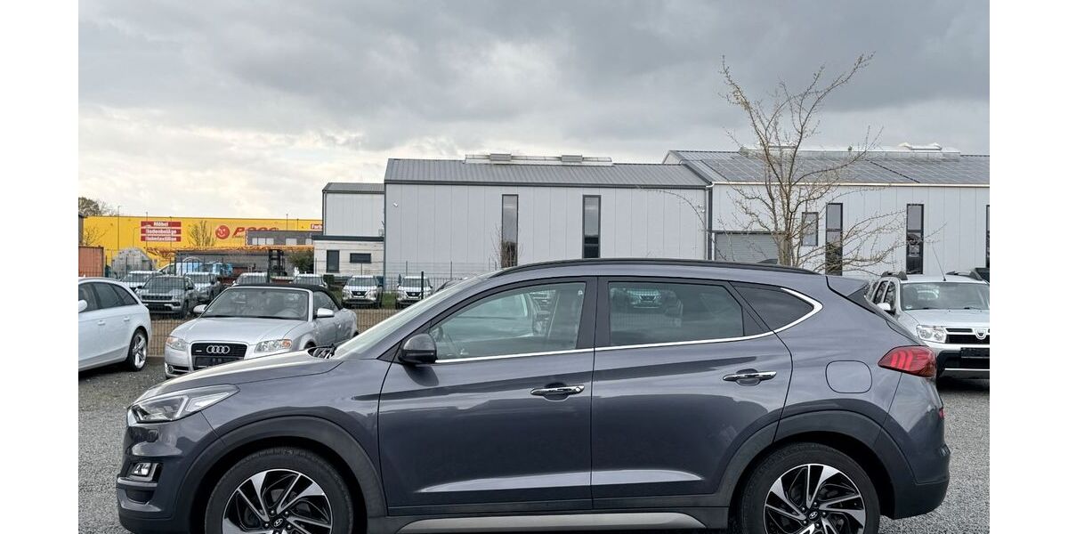Hyundai TUCSON 162.000 km 15.300 &euro; Düren 52351