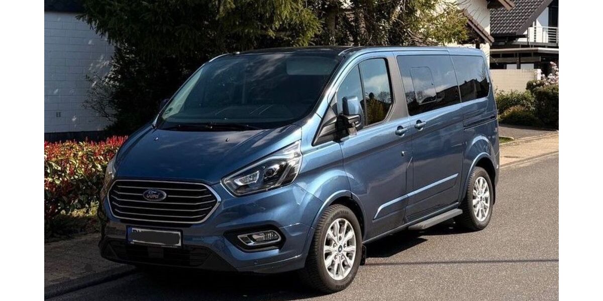 Ford Tourneo Custom 69.200 km 27.500 &euro; Hürtgenwald 52393