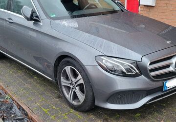 Mercedes-Benz E 200 97.000 km 22.500 &euro; Bergheim 50129